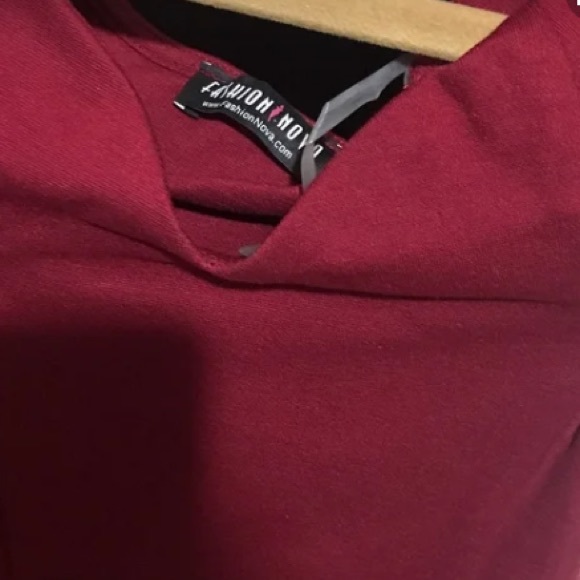 FASHION NOVA DRESS - Picture 3 of 5